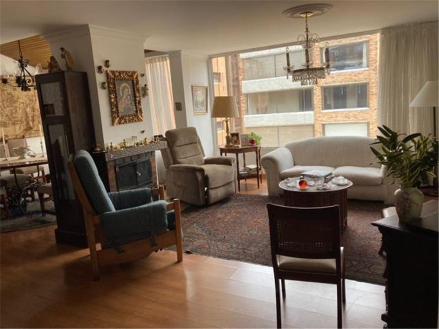 Apartamento en venta en El Refugio, Bogotá · foto 10 de 12