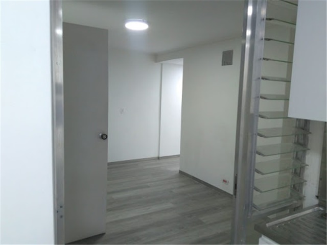 Oficina en arriendo en La Candelaria, Medellín, 38 m² · foto 5 de 15