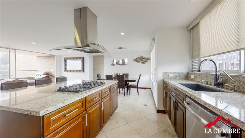 Apartamento en arriendo en El Poblado, Medellín · foto 7 de 21