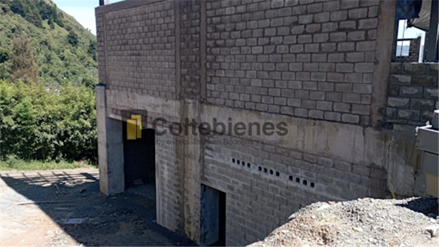Bodega en venta en Cabuyal, Copacabana, 330 m² · foto 9 de 10