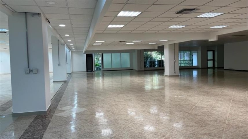 Oficina en Arriendo - Más