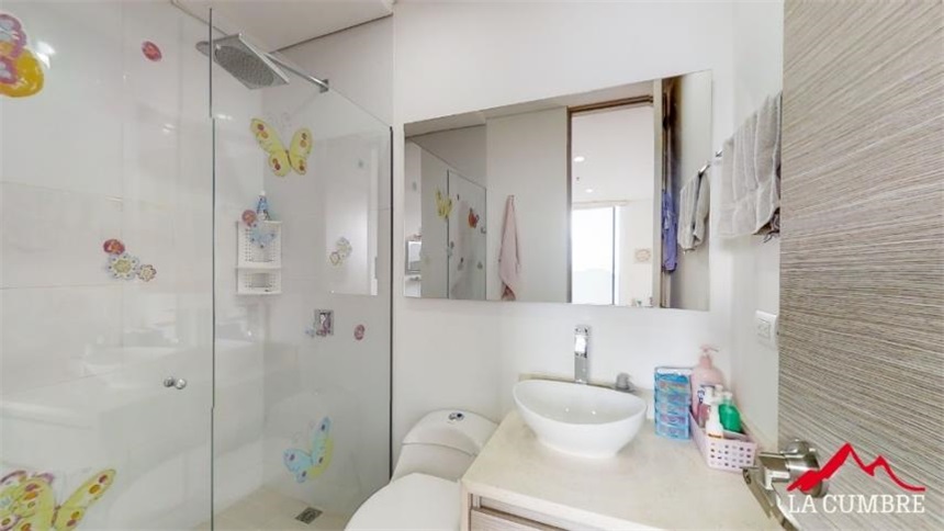 Apartamento de 3 alcobas en venta en Lalinde, Medellín, 152 m² · foto 17 de 18
