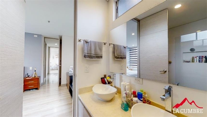 Apartamento de 3 alcobas en venta en Lalinde, Medellín, 152 m² · foto 14 de 18
