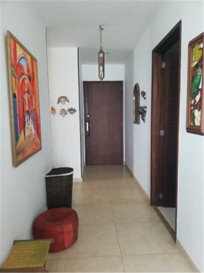 Apartamento de 3 alcobas en venta en Zona Industrial, Cartagena, 172 m² · foto 8 de 12