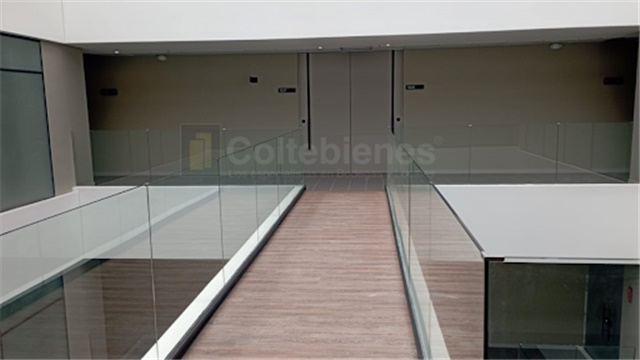 Oficina en venta en Altos Del Poblado, Medellín, 157 m² · foto 14 de 17