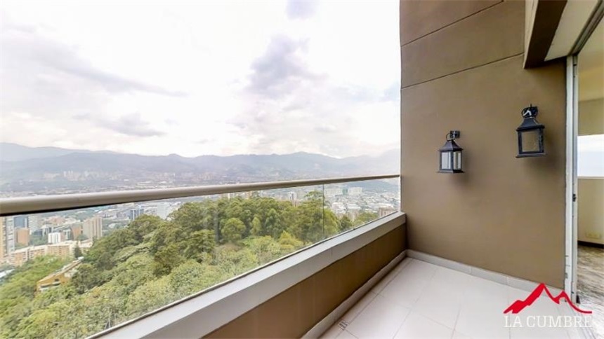 Apartamento de 3 alcobas en arriendo en El Poblado, Medellín, 150 m² · foto 6 de 17