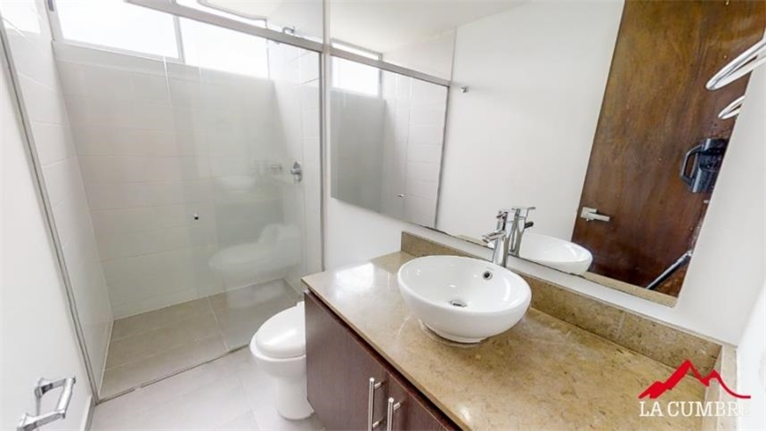 Apartamento de 3 alcobas en arriendo en El Poblado, Medellín, 150 m² · foto 10 de 17