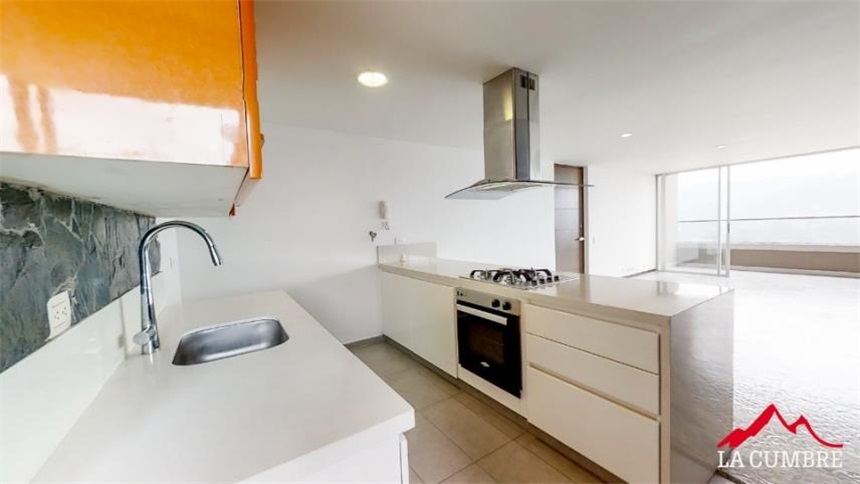 Apartamento de 3 alcobas en arriendo en El Poblado, Medellín, 150 m² · foto 5 de 17