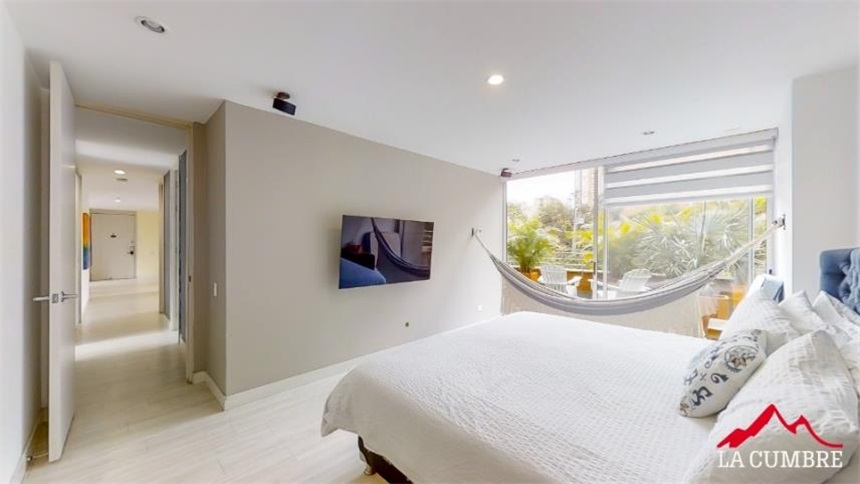 Apartamento de 3 alcobas en venta en Castropol, Medellín, 148 m² · foto 15 de 18