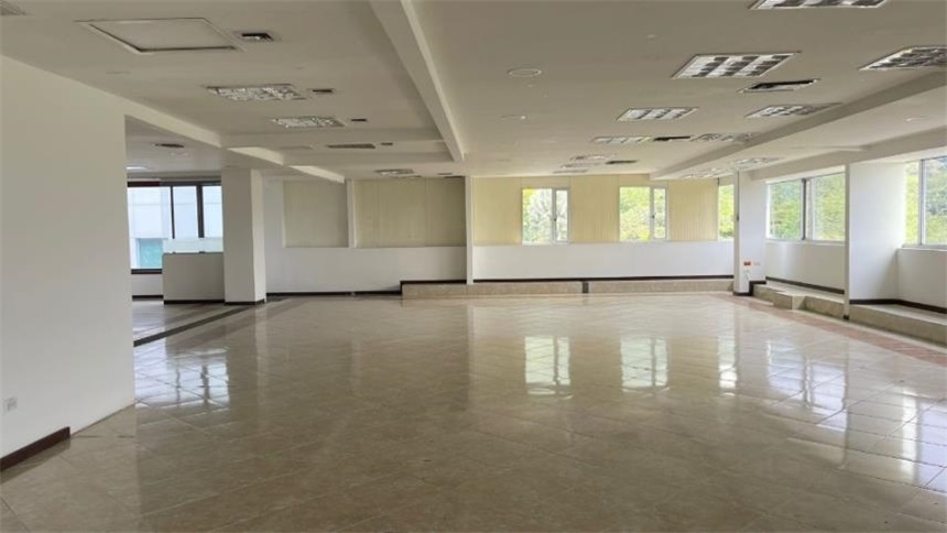 Oficina en Arriendo - Vista 3