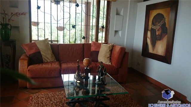 Casa de 5 alcobas en venta en El Salado, Envigado · foto 8 de 21