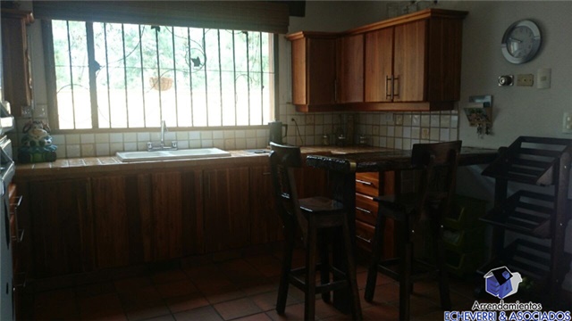 Casa de 5 alcobas en venta en El Salado, Envigado · foto 15 de 21
