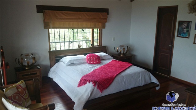 Casa de 5 alcobas en venta en El Salado, Envigado · foto 17 de 21