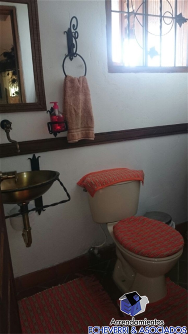 Casa de 5 alcobas en venta en El Salado, Envigado · foto 20 de 21
