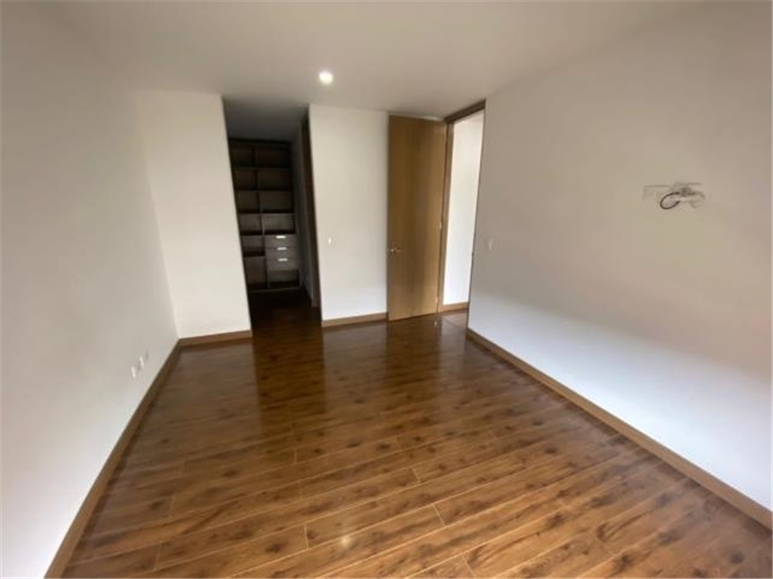 Apartamento en venta en Cr. Las Huertas De Cajica I, Cajicá · foto 4 de 9