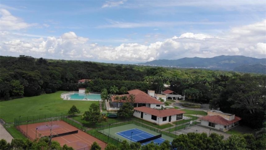 Lote en venta en La Poyata, Villavicencio, 3649 m² · foto 11 de 24