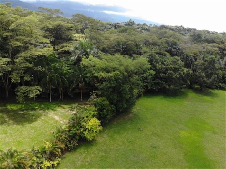 Lote en venta en La Poyata, Villavicencio, 3649 m² · foto 15 de 24