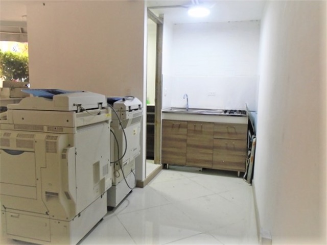 Local en arriendo en Guayabal, Medellín, 27 m² · foto 3 de 5
