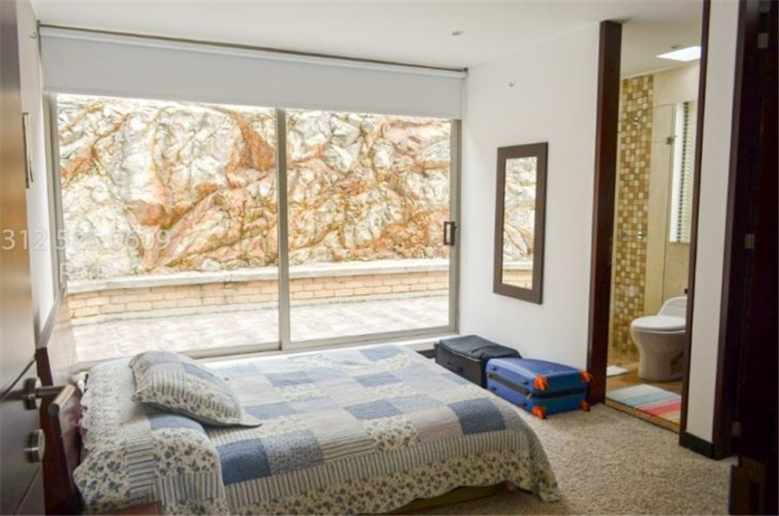 Casa de 5 alcobas en venta en Centro, Sopó, 1330 m² · foto 14 de 24