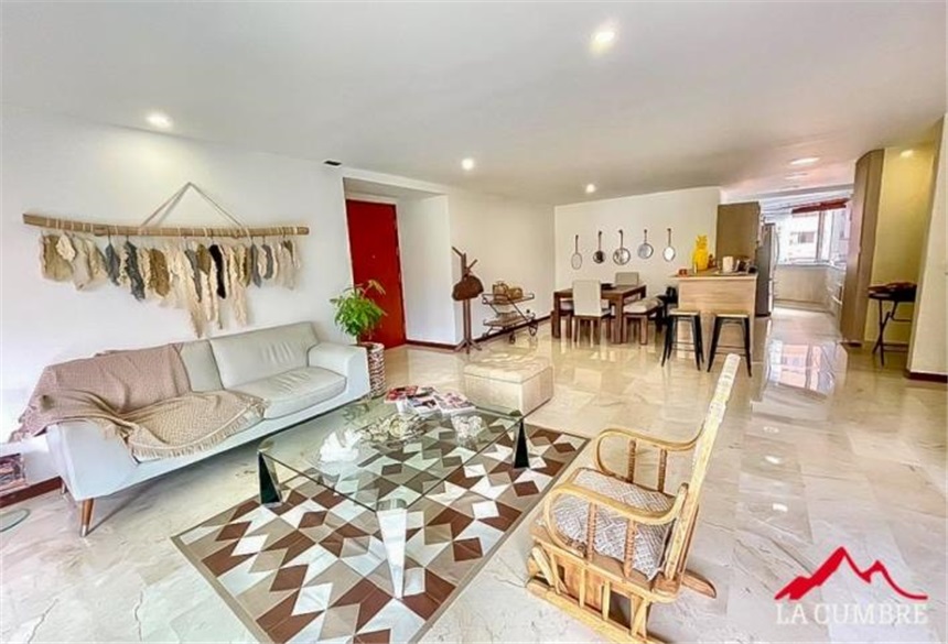 Apartamento de 3 alcobas en arriendo en La Florida, Medellín, 197 m² · foto 5 de 20