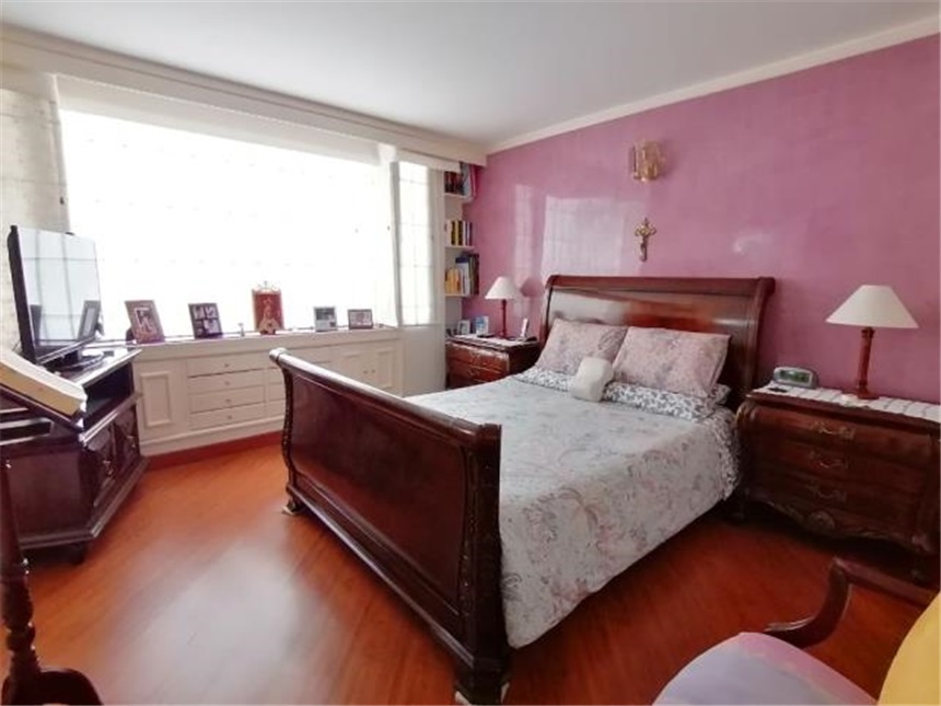 Apartamento en venta en Santa Barbara, Bogotá · foto 23 de 24
