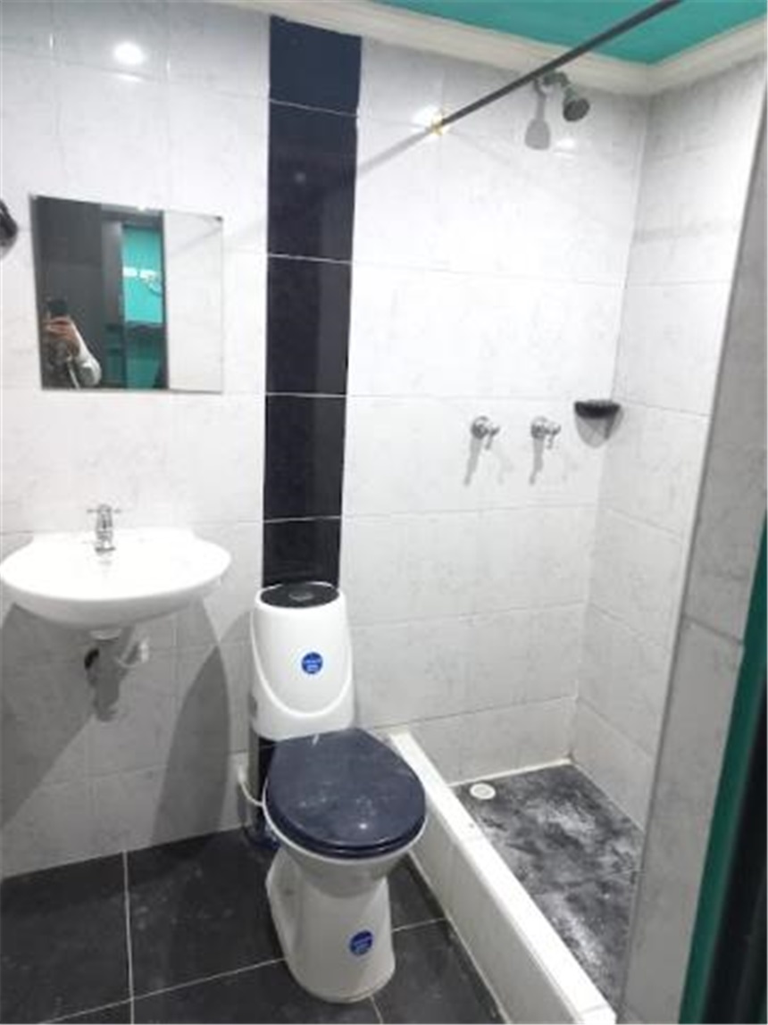 Casa en venta en San Bernardo, Bogotá · foto 8 de 16