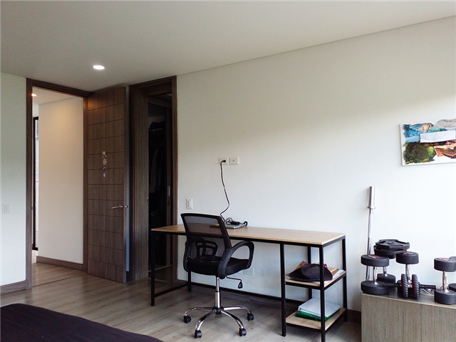 Casa de 4 alcobas en venta en Las Palmas, Medellín, 396 m² · foto 11 de 20