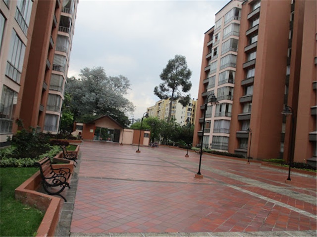 Piso – Bogotá, Ciudad Salitre, Localidad Fontibón - Más