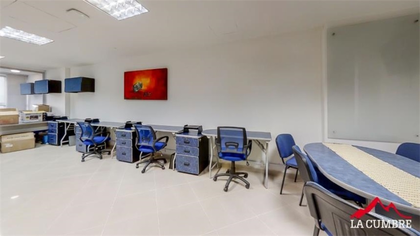 Oficina en venta en Castropol, Medellín, 240 m² · foto 17 de 17