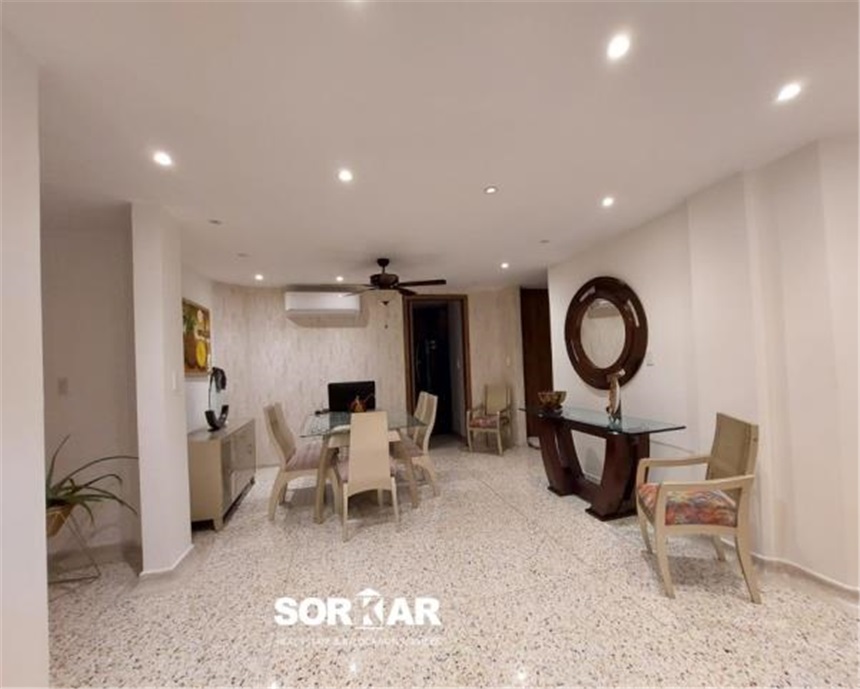 Apartamento de 3 alcobas en venta en Altos De Riomar, Barranquilla, 132 m² · foto 4 de 15
