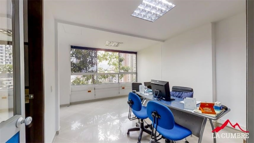 Oficina en arriendo en Castropol, Medellín, 175 m² · foto 7 de 17