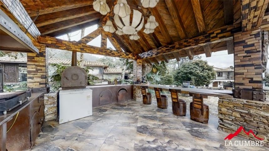 Casa de 20 alcobas en venta en Loma Del Chocho, Envigado, 498 m² · foto 19 de 24