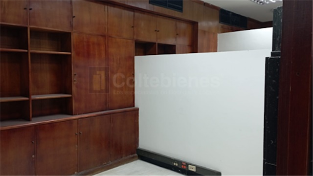 Local en arriendo en Villa Nueva, Medellín, 455 m² · foto 7 de 21