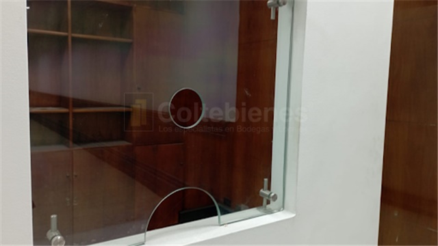 Local en arriendo en Villa Nueva, Medellín, 455 m² · foto 10 de 21