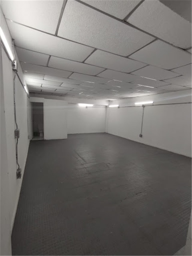 Local en arriendo en La Candelaria, Medellín, 45 m² · foto 2 de 5