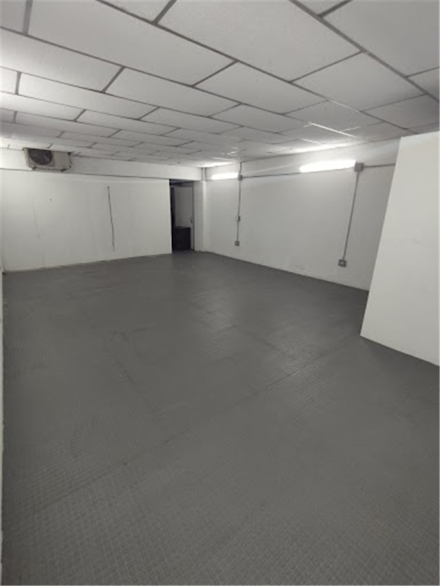 Local en arriendo en La Candelaria, Medellín, 45 m² · foto 3 de 5