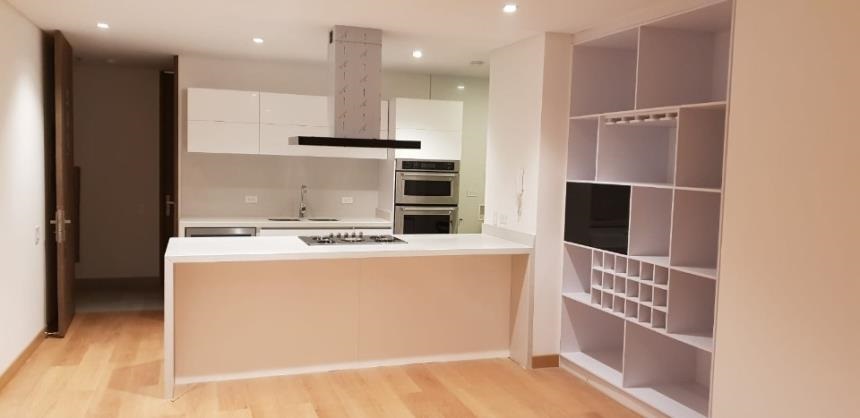 Apartamento en venta en Santa Paula, Bogotá · foto 8 de 18