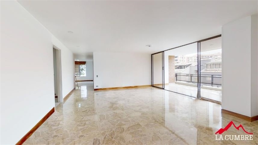 Apartamento de 3 alcobas en arriendo en La Florida, Medellín, 200 m² · foto 2 de 18