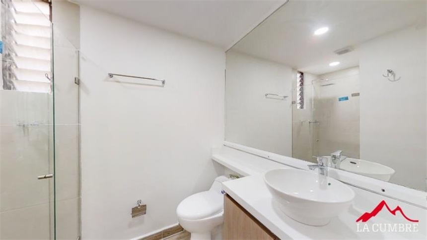 Apartamento de 3 alcobas en arriendo en La Florida, Medellín, 200 m² · foto 15 de 18