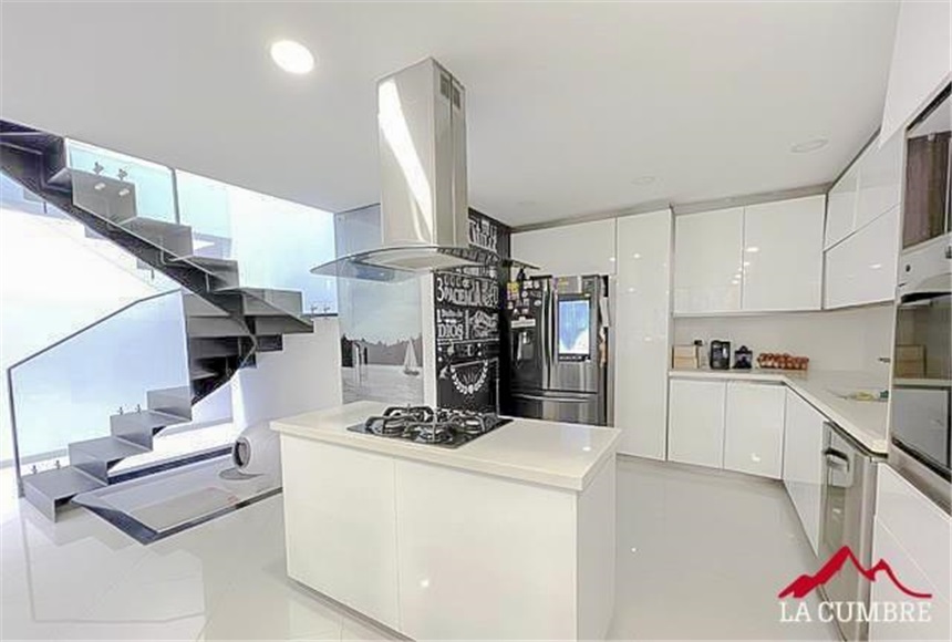 3BR House in San Lucas (222 m²) for Sale - 4