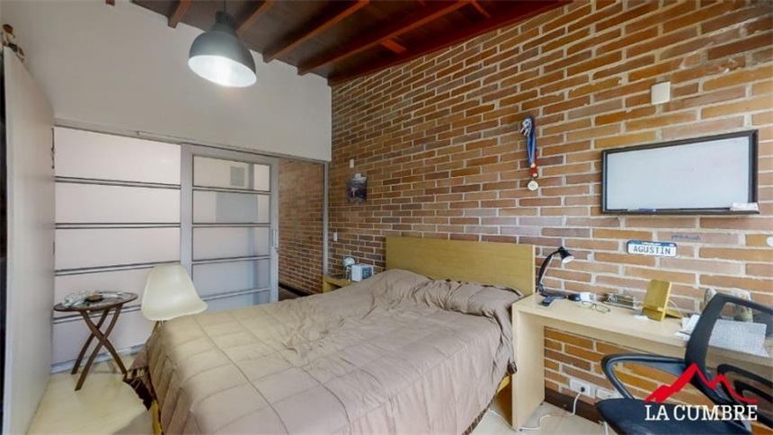 Casa de 3 alcobas en venta en San Lucas, Envigado, 250 m² · foto 24 de 24