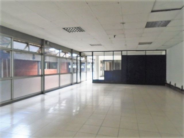 Bodega en arriendo en La Aguacatala, Medellín, 2150 m² · foto 14 de 18