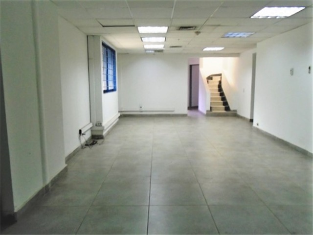 Bodega en venta en La Aguacatala, Medellín, 2150 m² · foto 7 de 18