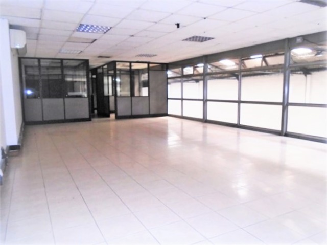 Bodega en venta en La Aguacatala, Medellín, 2150 m² · foto 13 de 18