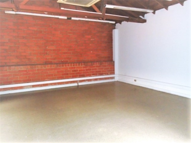 Bodega en venta en La Aguacatala, Medellín, 2150 m² · foto 15 de 18