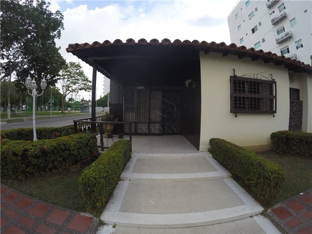 Casa de 3 alcobas en venta en La Castellana, Montería, 400 m² · foto 4 de 21