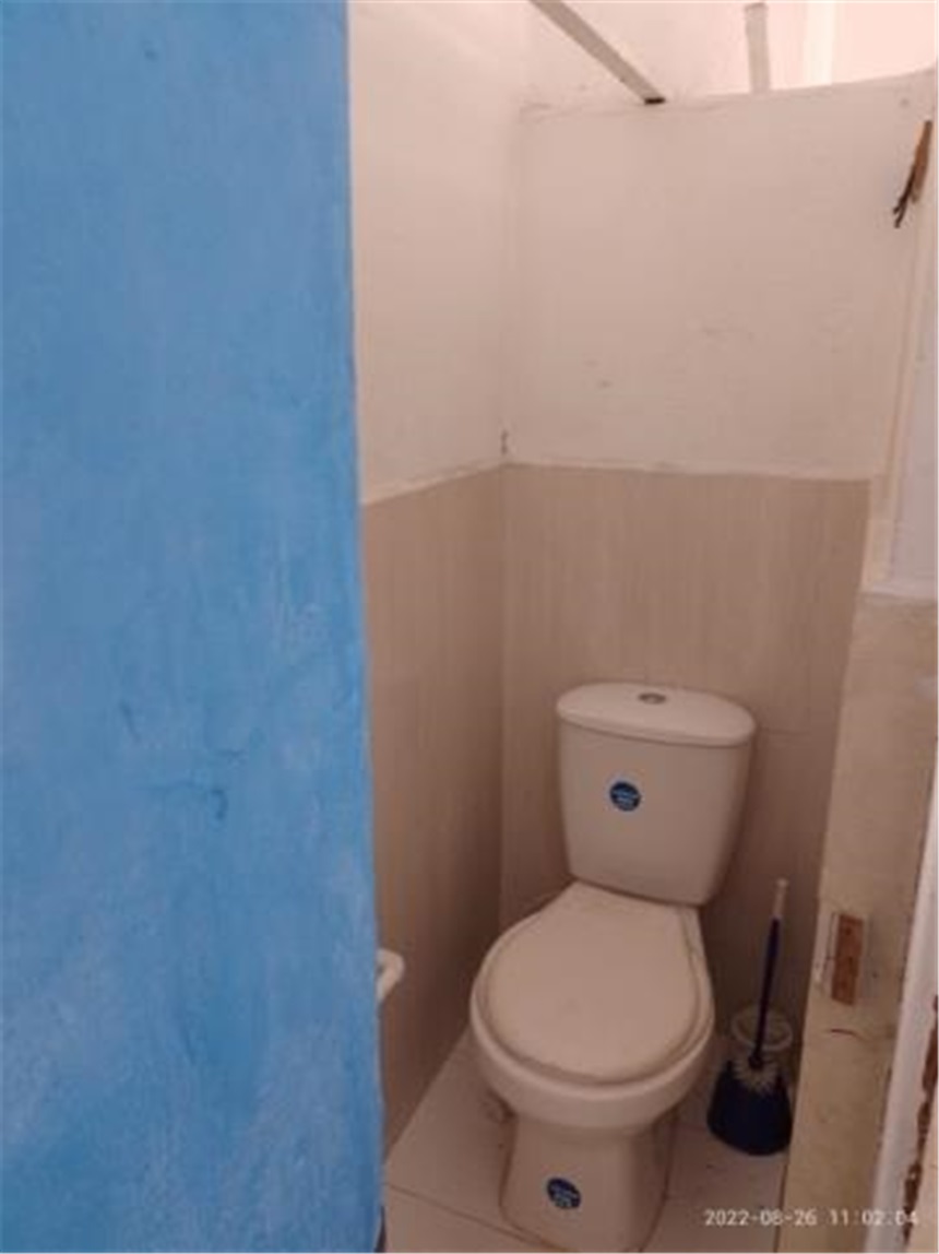 Local en Arriendo - Más