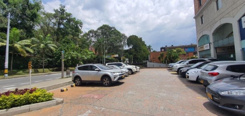Local en Arriendo - Mehr