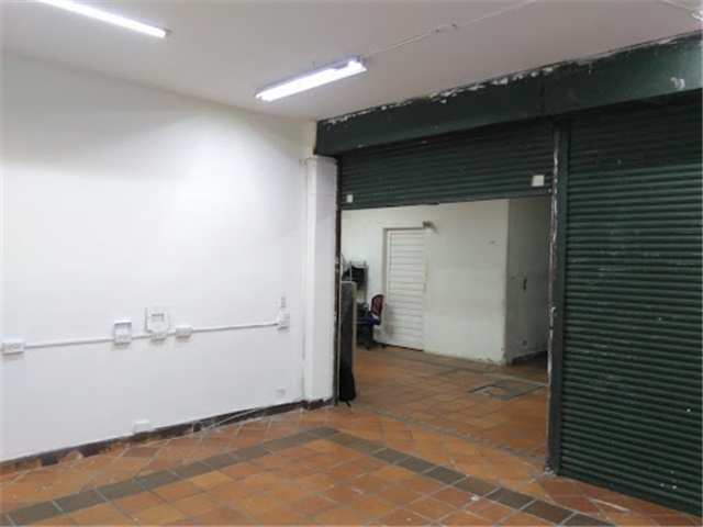Local en arriendo en San Benito, Medellín, 30 m² · foto 6 de 12