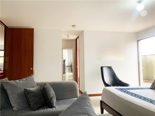 Apartamento de 4 alcobas en venta en La Abadia, Envigado, 219 m² · foto 14 de 18
